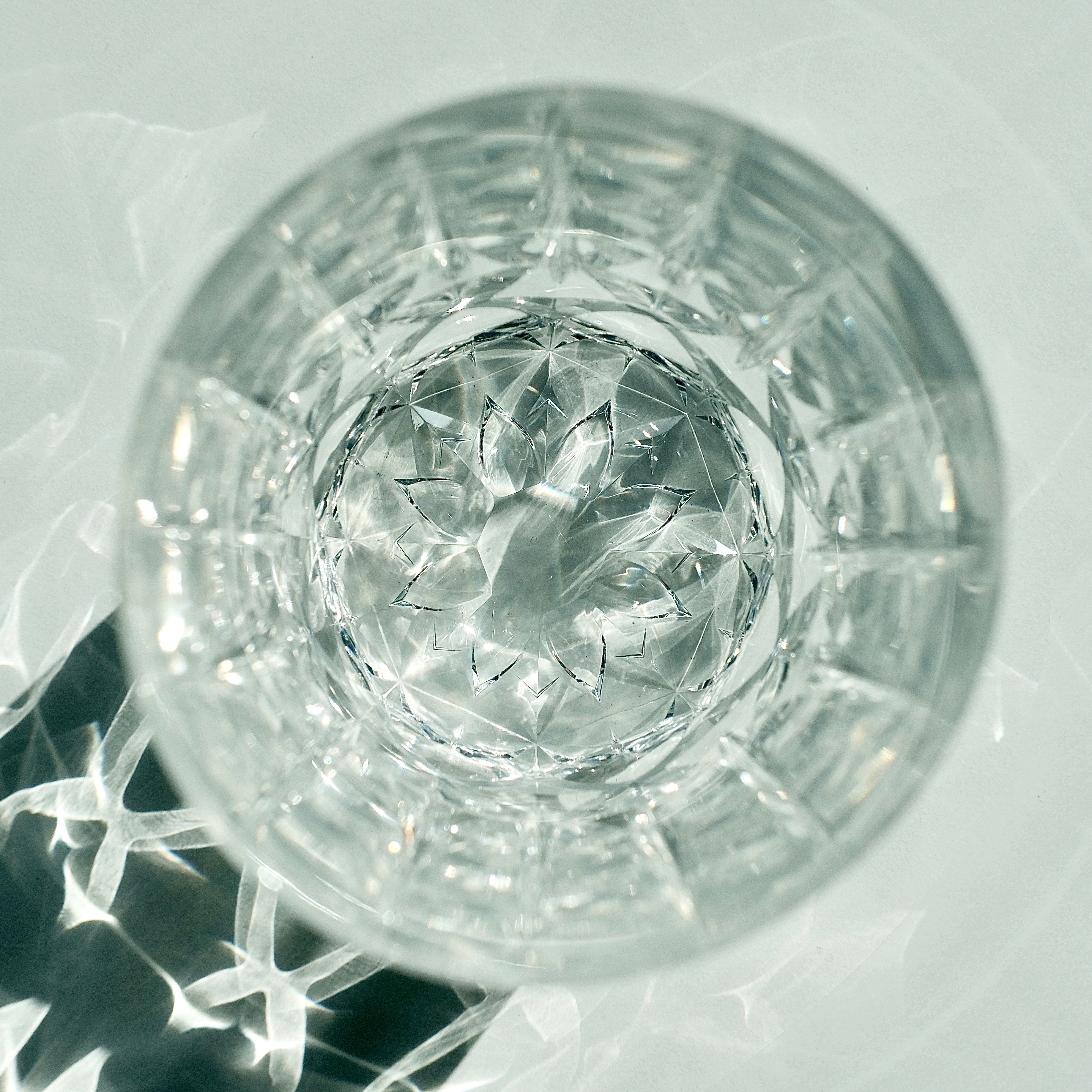 How NOVAZ’s Silicone Glass Outshines Traditional Crystal